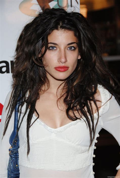 tania raymonde nudes|Tania Raymonde Nude and Sexy Photo Collection